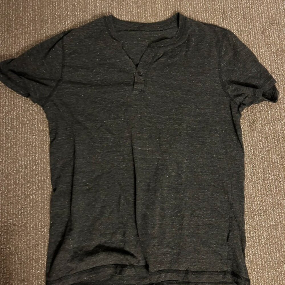 Men’s top L